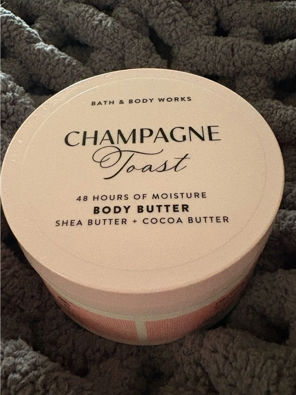 Bath & Body Works luxurious body